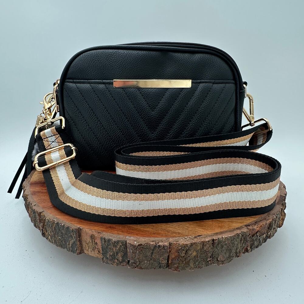 Quilted Dual Compartment Crossbody Bag Black Multi Pocket Shoulder Purse EUC